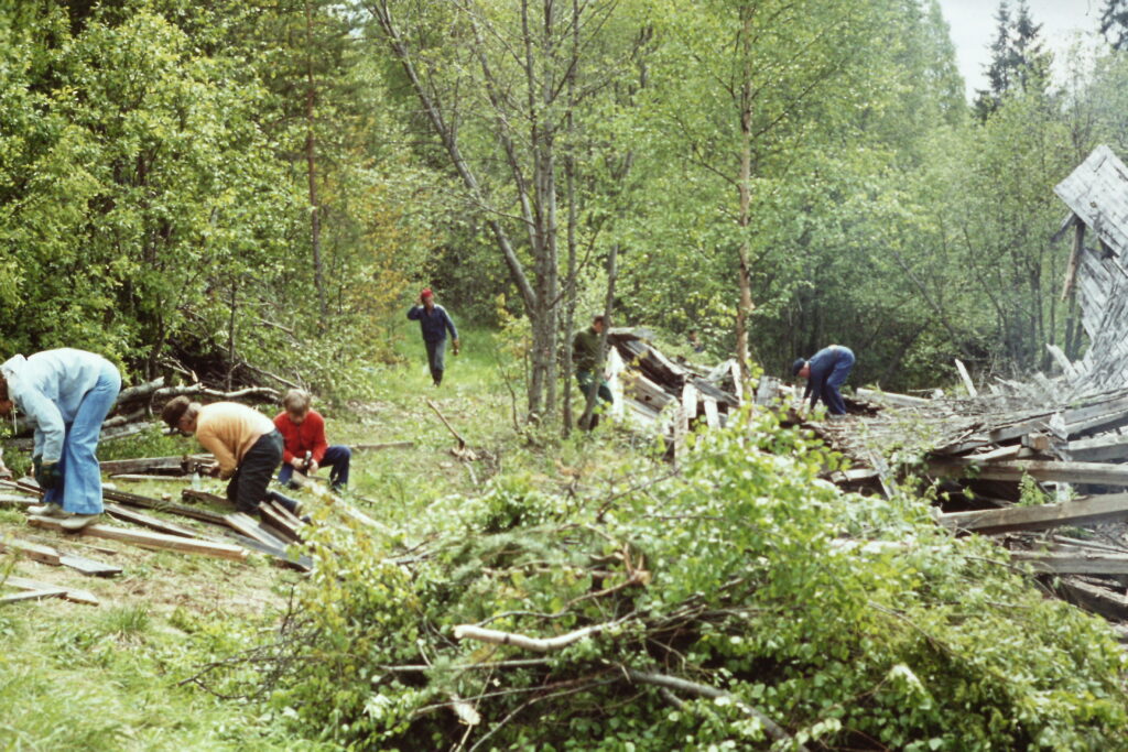 Rivningen av sågen 1971_14.