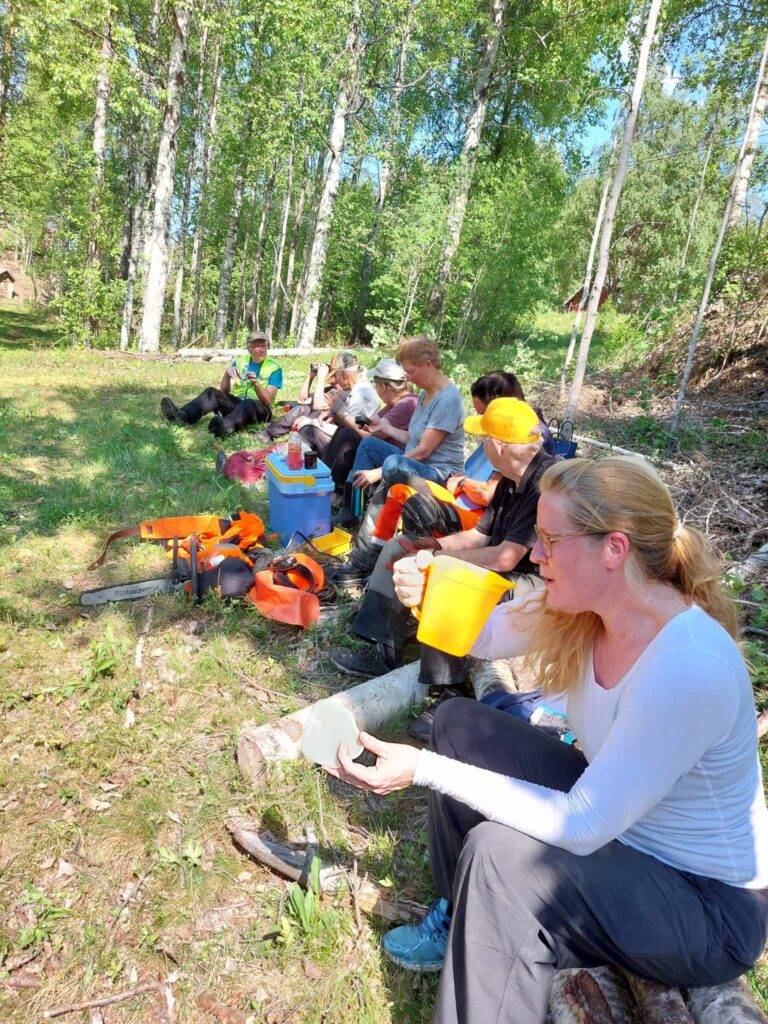 Arbetsdag i Såggrubba sommaren 2024.