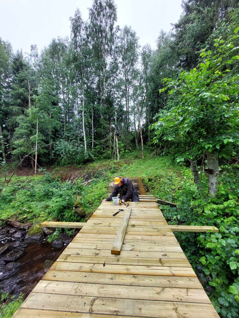 Eric Bergner bygger Sågforsbron.