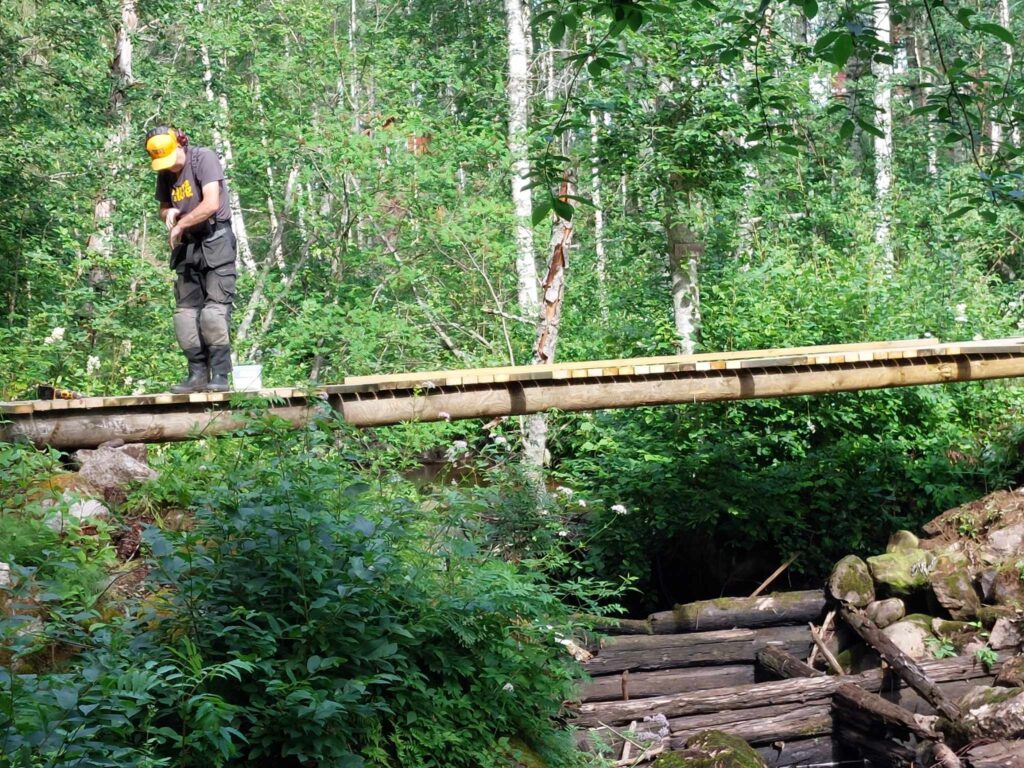 Eric Bergner bygger Sågforsbron.